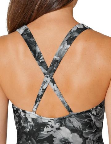 Слитный купальник