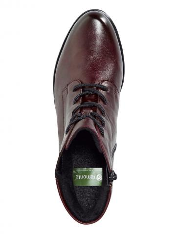 Сапожки на шнуровке