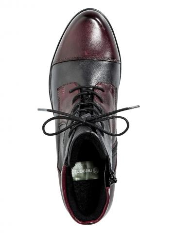 Сапожки на шнуровке