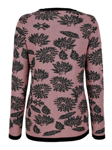 Вязаный пуловер