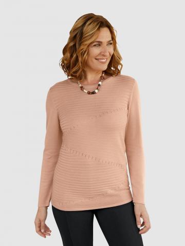 Вязаный пуловер