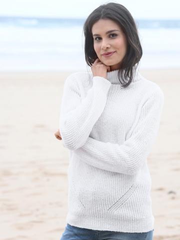 Вязаный пуловер