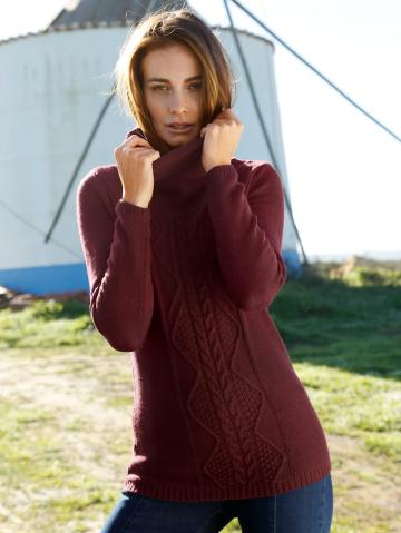 Вязаный пуловер