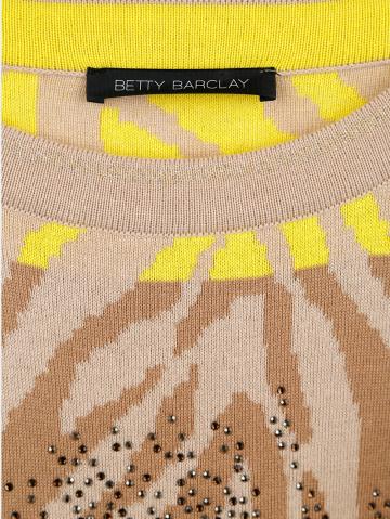 Вязаный пуловер