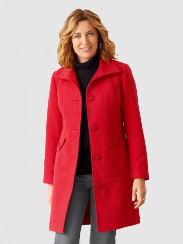 Короткое пальто