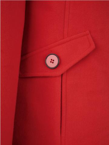 Короткое пальто