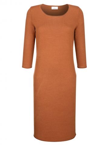 Вязаное платье