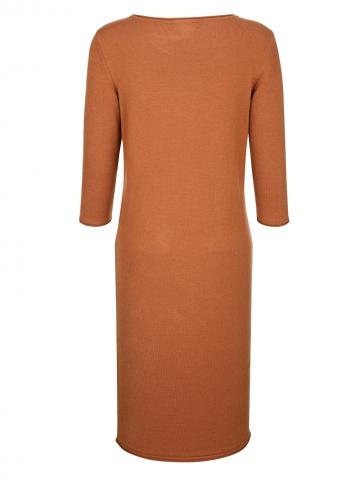 Вязаное платье