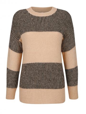 Вязаный пуловер