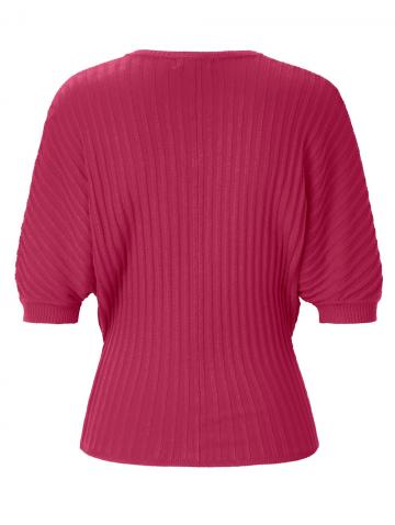 Вязаный пуловер