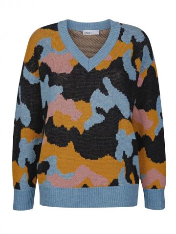 Вязаный пуловер