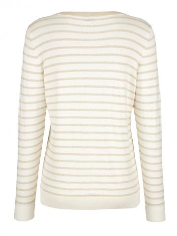 Вязаный пуловер