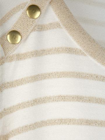 Вязаный пуловер