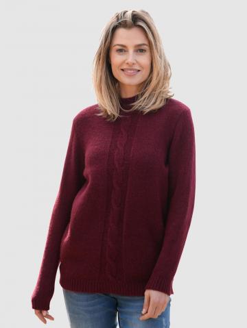 Вязаный пуловер