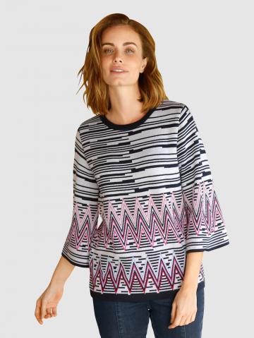 Вязаный пуловер