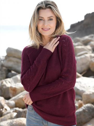 Вязаный пуловер