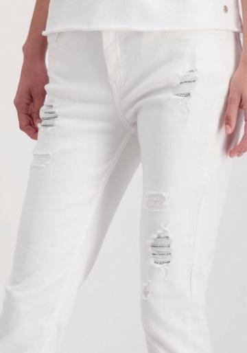 Короткие брюки