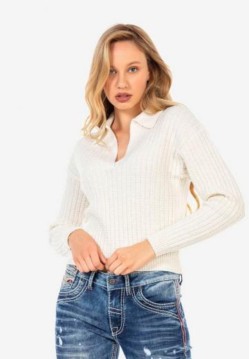 Вязаный пуловер