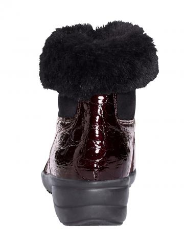 Сапожки на шнуровке