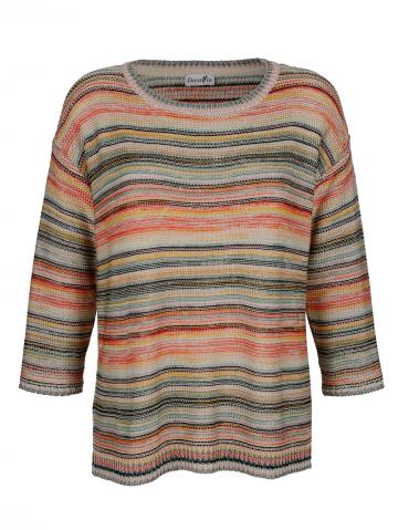 Вязаный пуловер