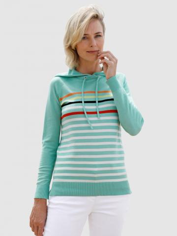 Вязаный пуловер