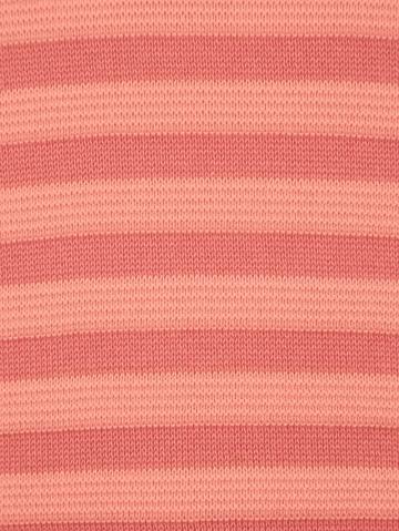 Вязаный пуловер