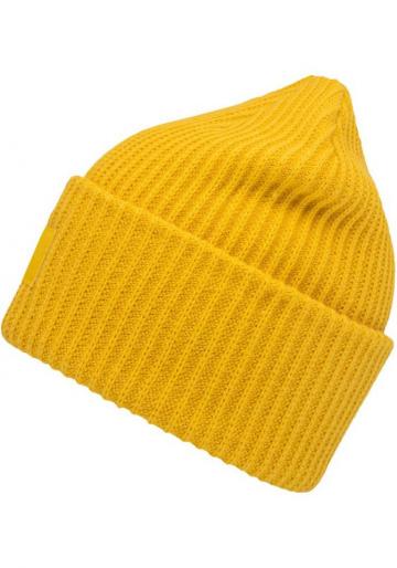 Вязаная шапка