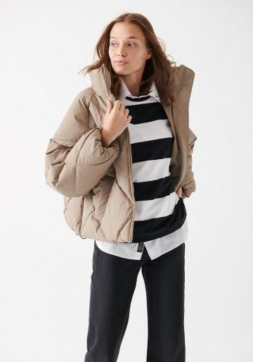 Зимняя куртка