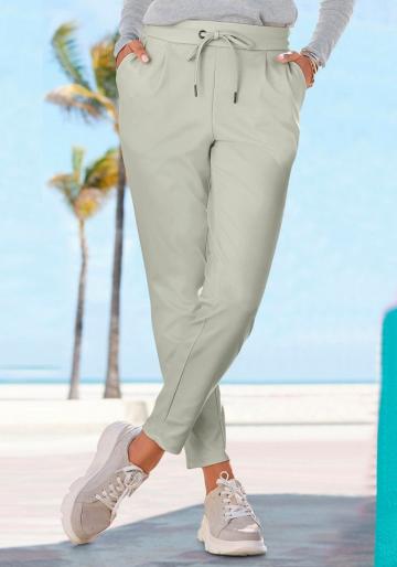 Брюки на резинке