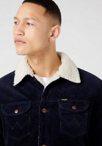 Вельветовая куртка