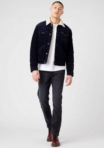 Вельветовая куртка