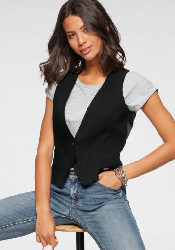 Меховая жилетка