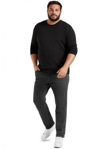 Вязаный пуловер