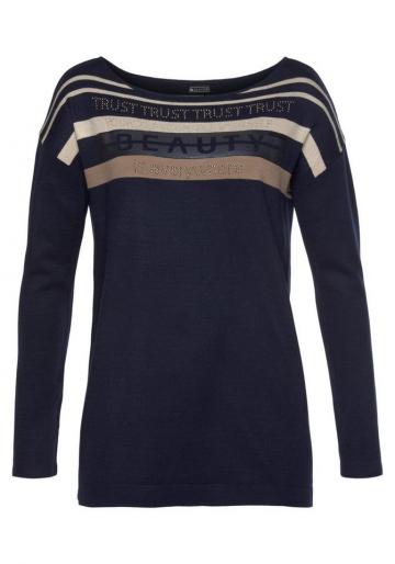 Вязаный пуловер