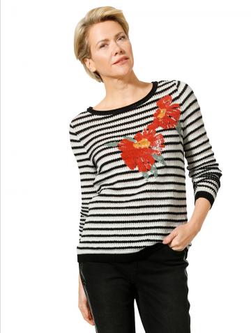 Вязаный пуловер