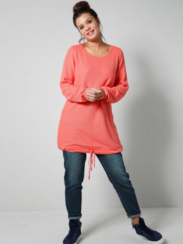 Вязаный пуловер