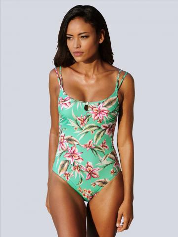 Слитный купальник