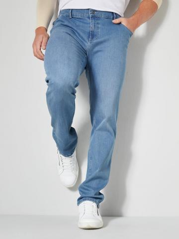 Джинсы Slim Fit