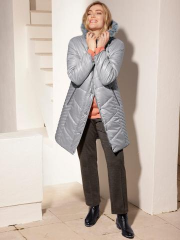 Короткое пальто