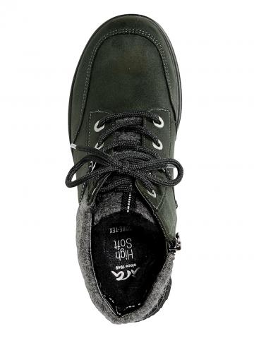 Сапожки на шнуровке