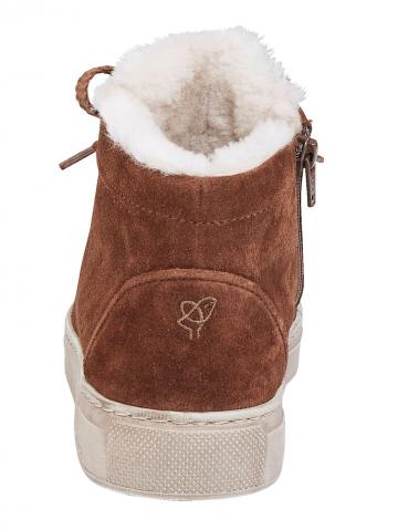 Сапожки на шнуровке