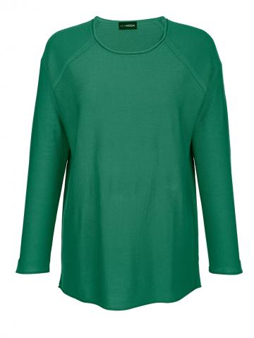 Вязаный пуловер