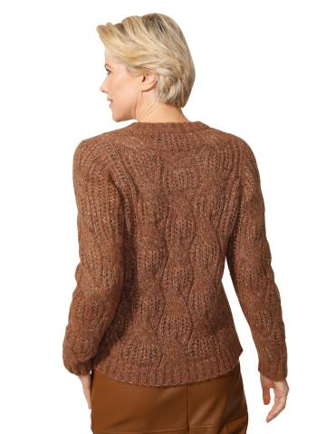 Вязаный пуловер