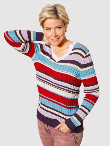 Вязаный пуловер