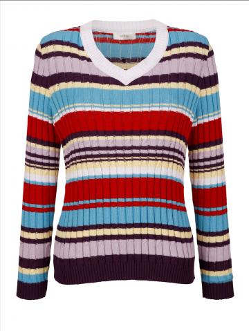 Вязаный пуловер