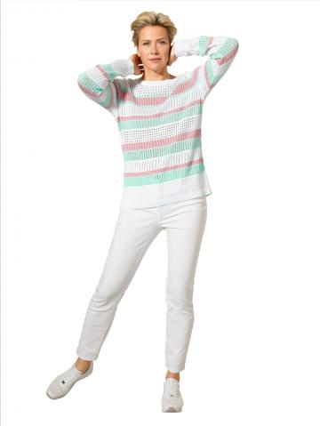 Вязаный пуловер