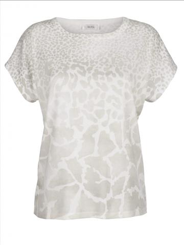 Вязаный пуловер