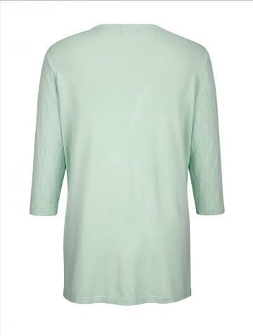 Вязаный пуловер