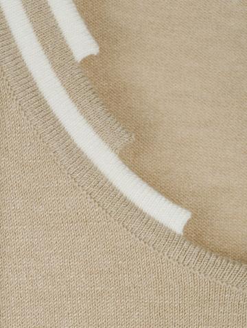 Вязаный пуловер