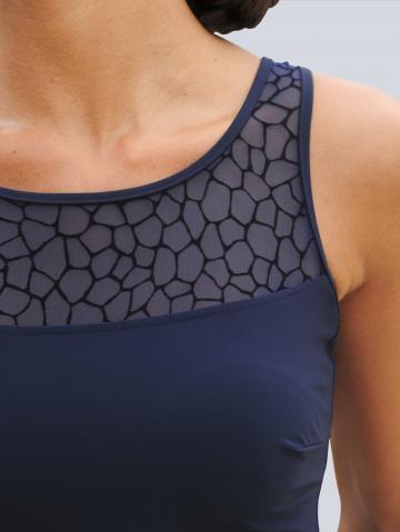 Слитный купальник